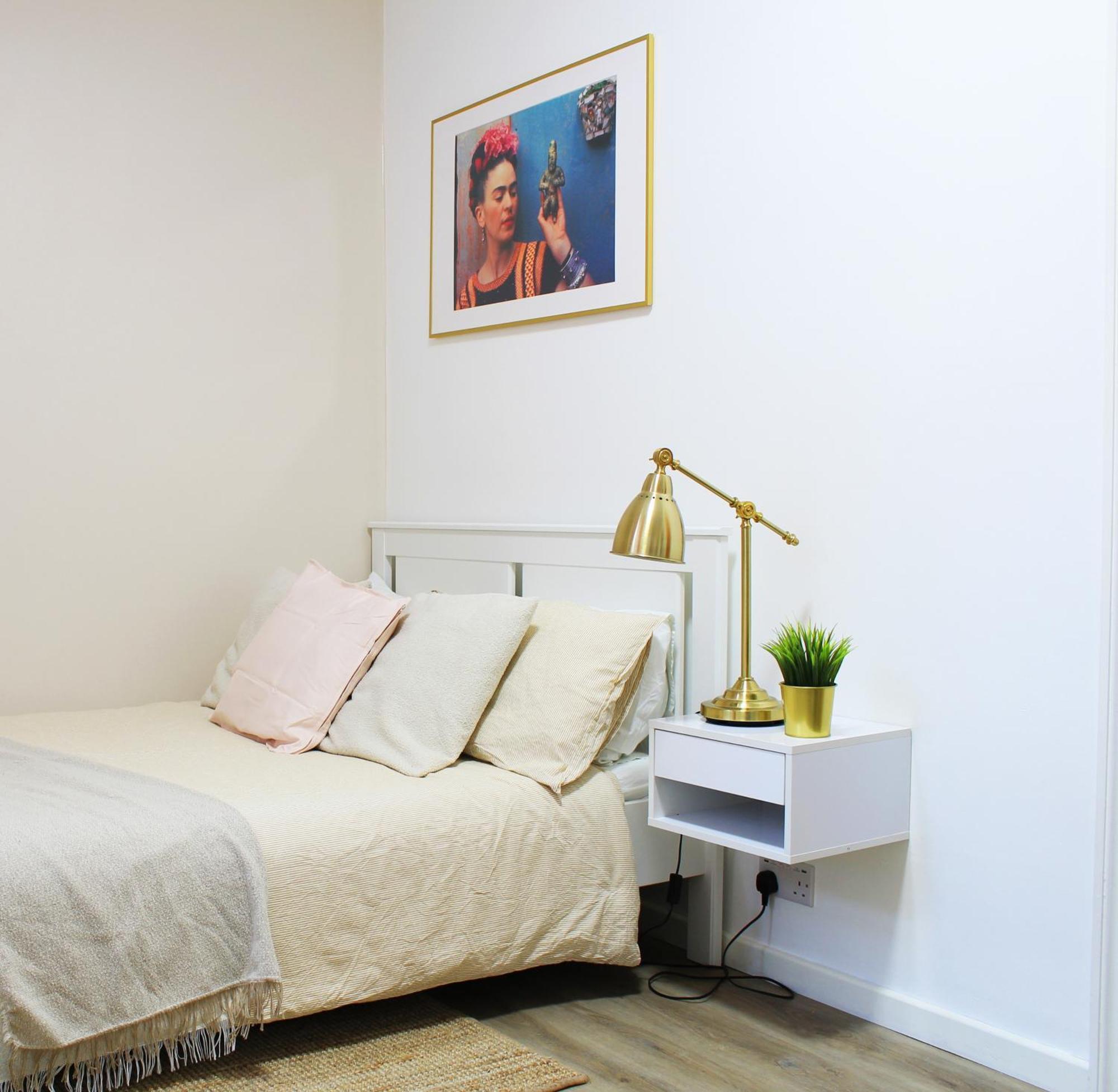 Modern Ground Floor Flat - 15 Min To Central Londonアパートメント エクステリア 写真