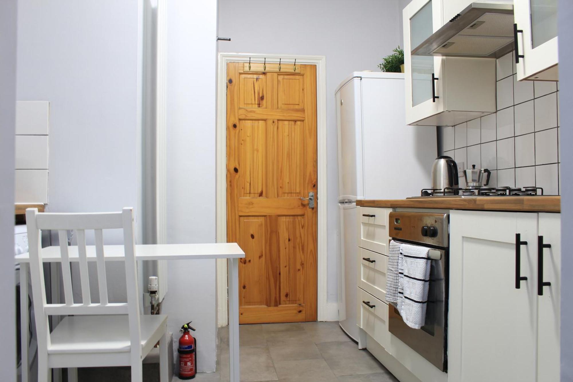 Modern Ground Floor Flat - 15 Min To Central Londonアパートメント エクステリア 写真