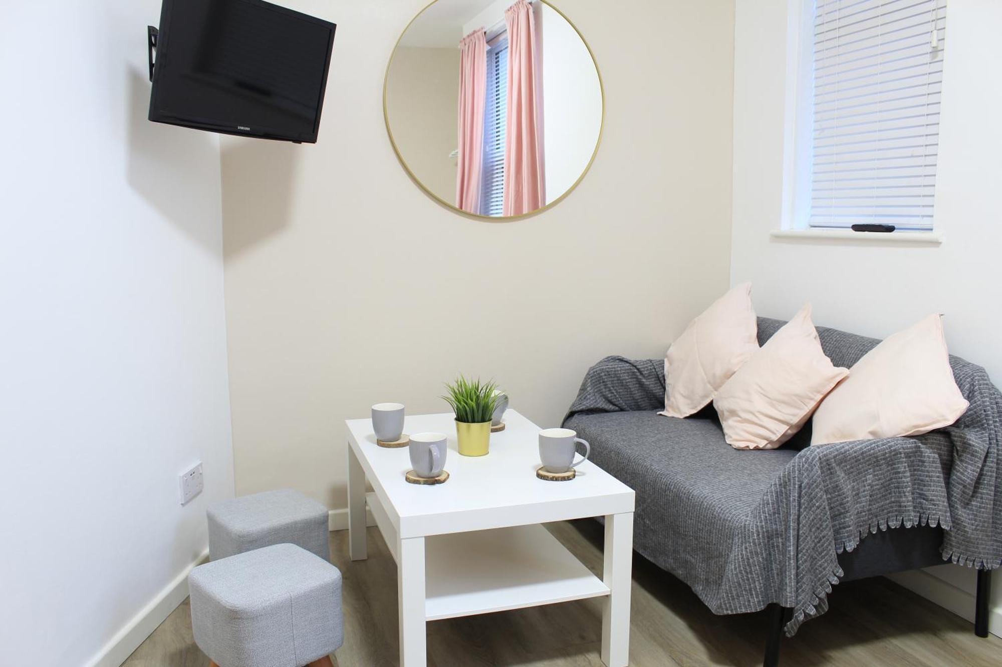 Modern Ground Floor Flat - 15 Min To Central Londonアパートメント エクステリア 写真